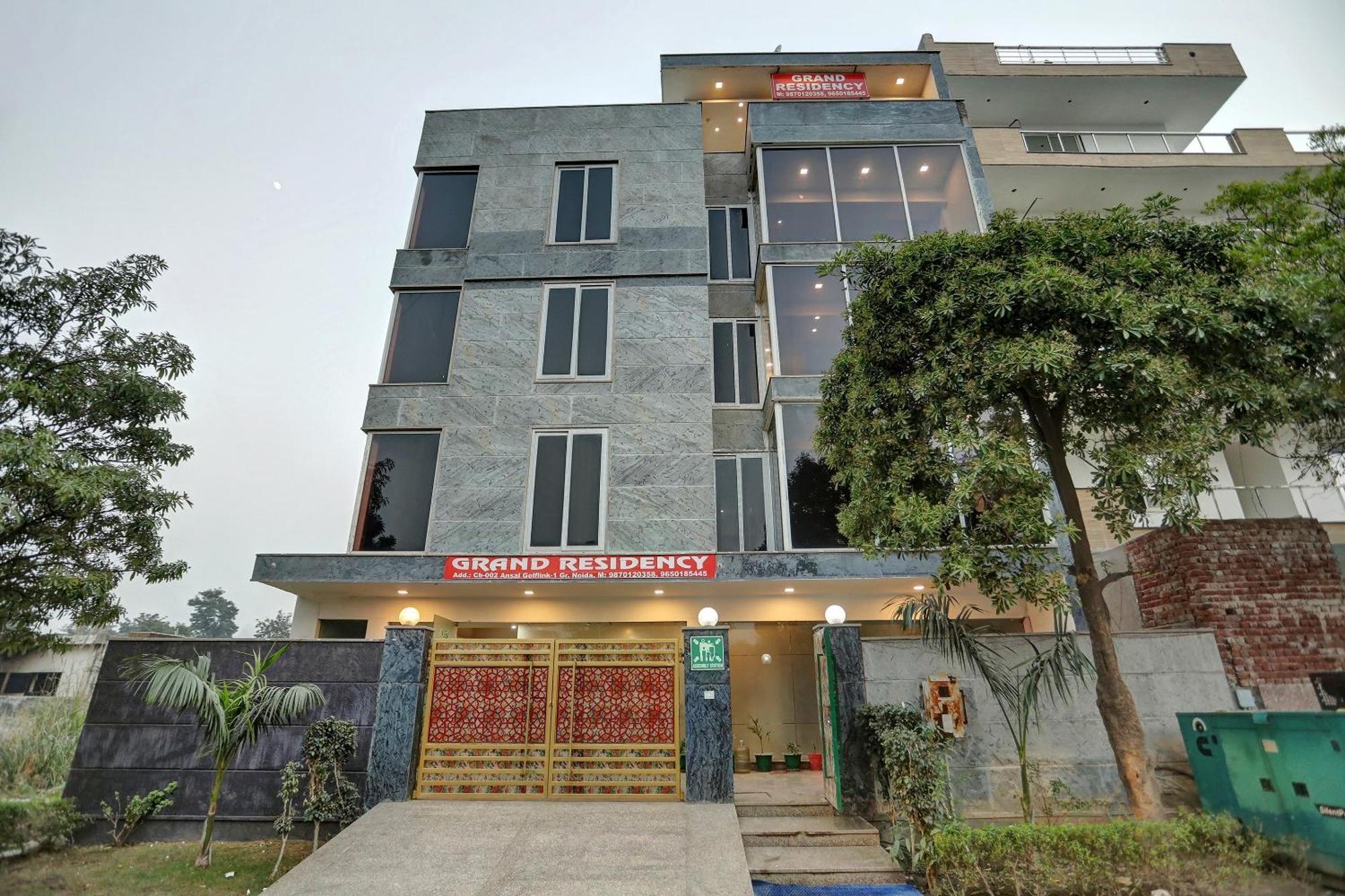 Townhouse 22956 Hotel Grand Residency Dillí Exteriér fotografie